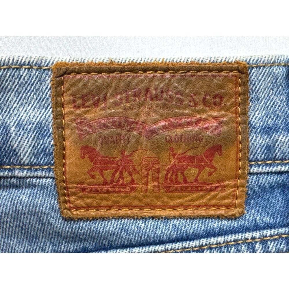 Levi's Women's Wedgie Straight Raw Hem Blue Jeans - Size 26 (26x25)* - Picture 4 of 7